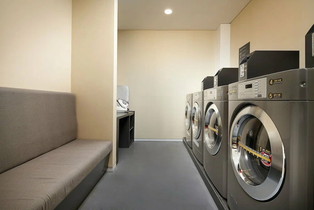 Make Long-Term RV Living Easy in Willis, TX with On-Site Laundry Facilities and Workspaces