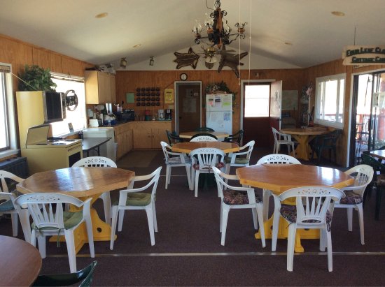 The Importance of Hygiene: Restroom Standards at RV Resorts in Willis, Texas