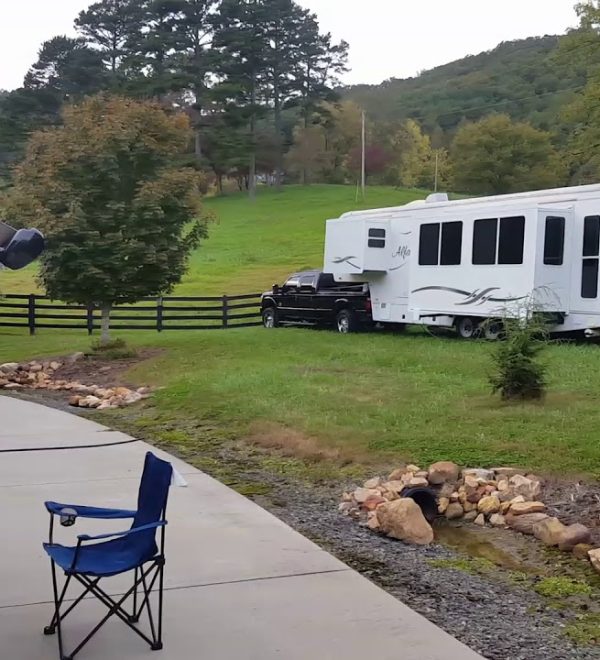 Trade the Dust for Greenery: Premium RV Lots with Manicured Landscaping in Willis, TX